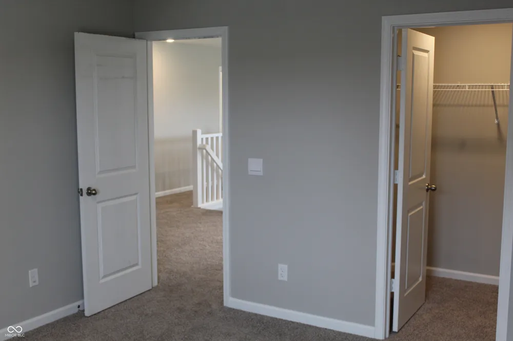 2360 Oakmont Drive Plainfield, IN 46168