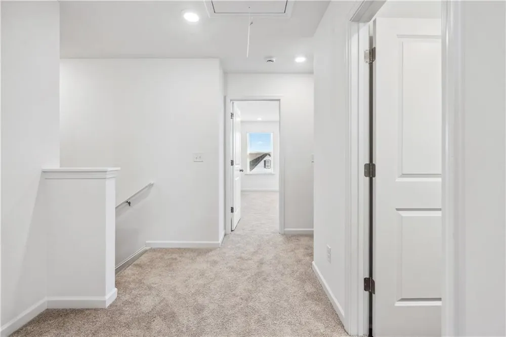 33 Constitution Avenue Pendergrass, GA 30567