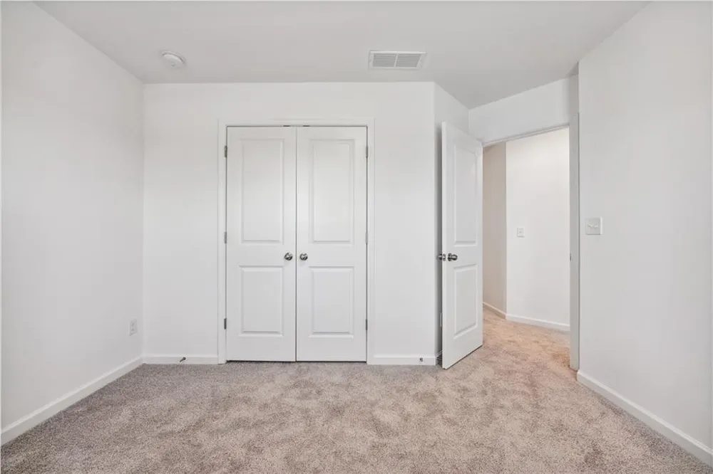 33 Constitution Avenue Pendergrass, GA 30567