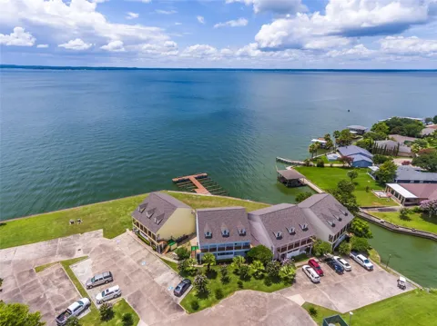 445 Carolcrest Lane #422