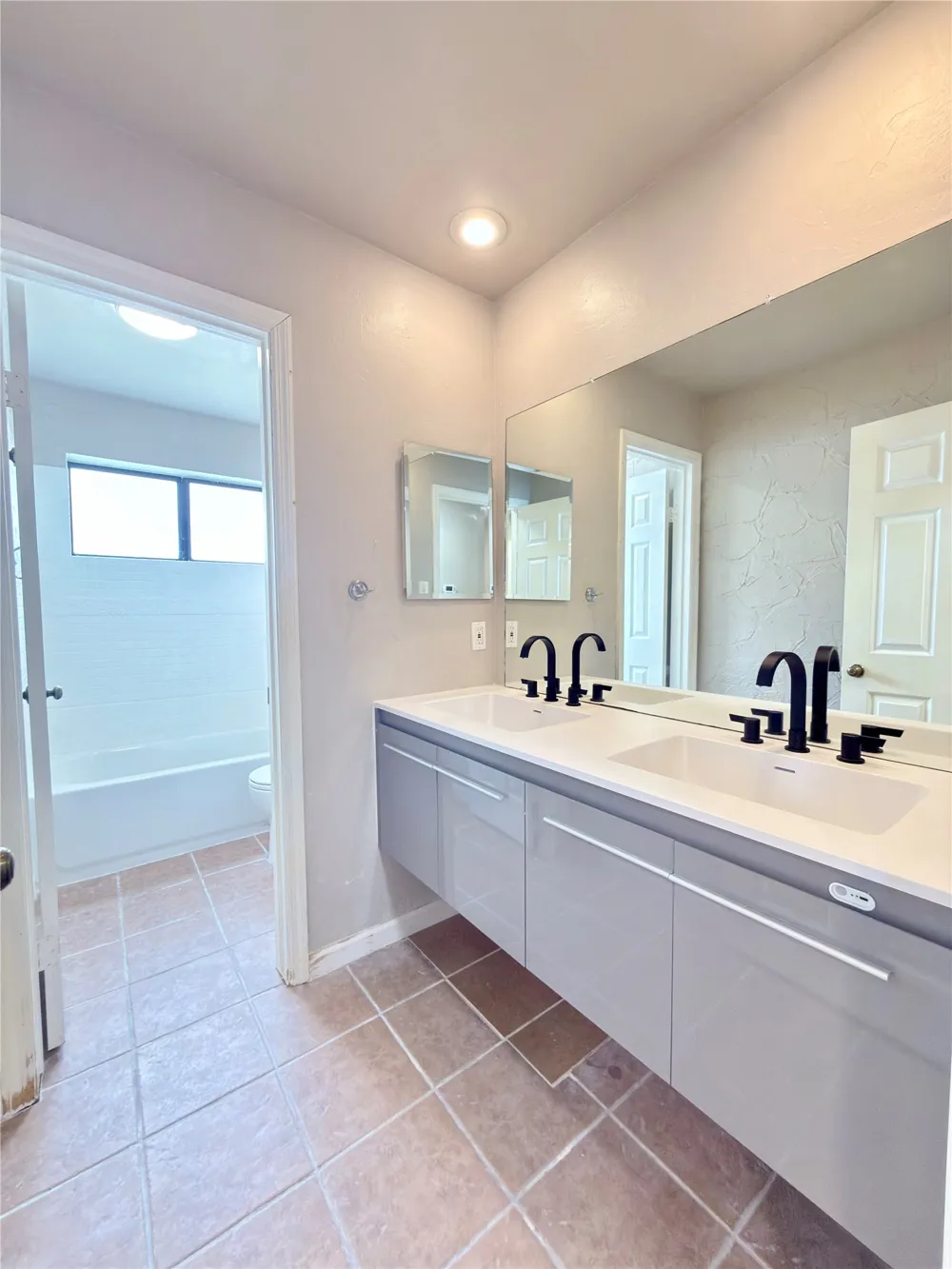4205 Starboard Trail Rowlett, TX 75088