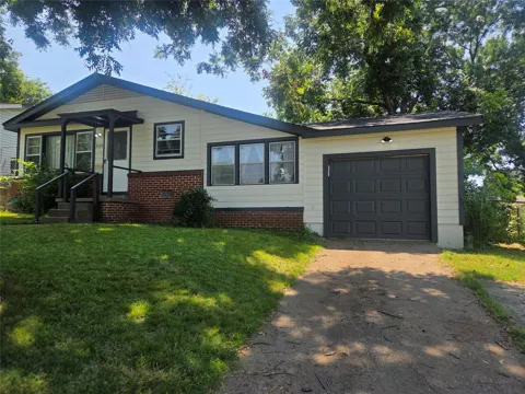 2020 W 46th Street