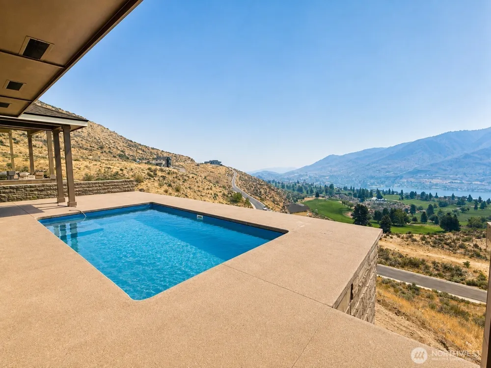 917 Long Drive Chelan, WA 98816