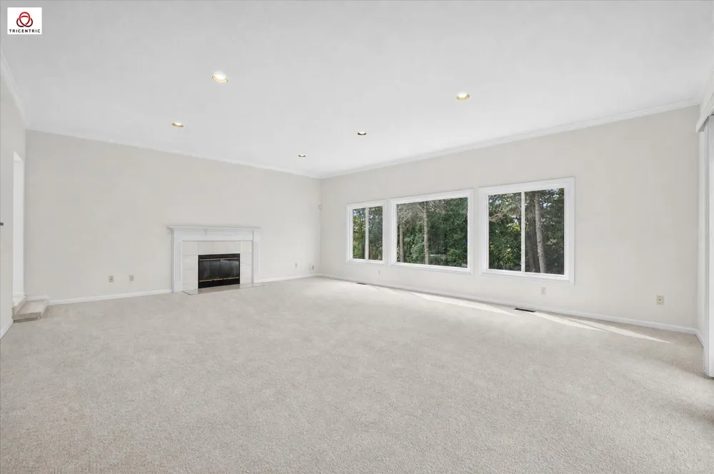 1431 Provincial Drive Troy, MI 48084