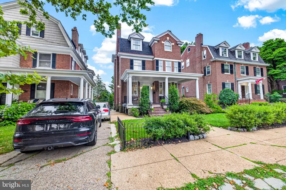 1110 BROOM STREET Wilmington, DE 19806