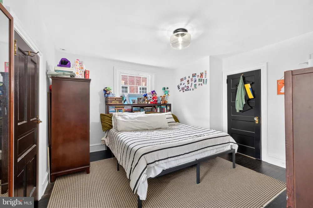 1110 BROOM STREET Wilmington, DE 19806