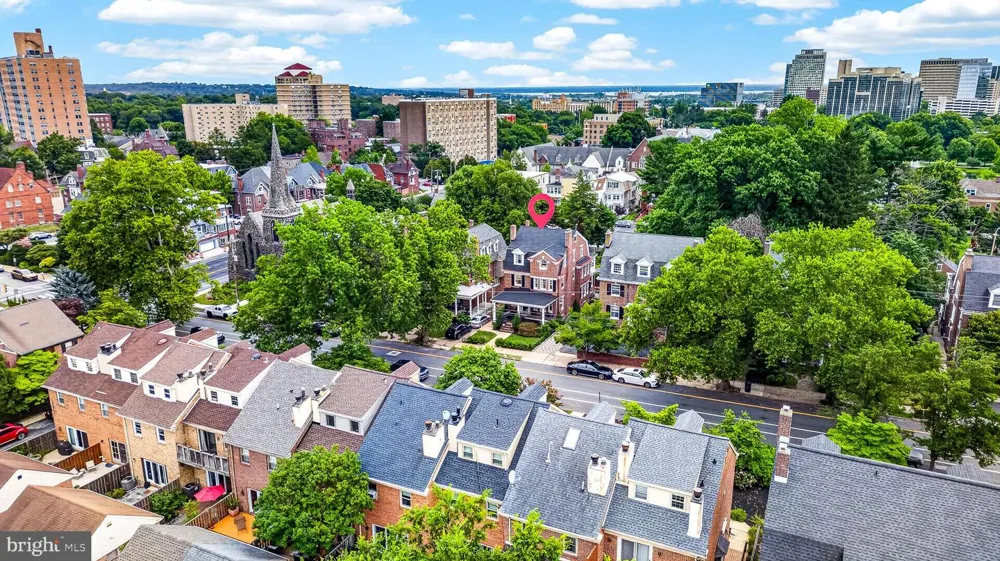1110 BROOM STREET Wilmington, DE 19806