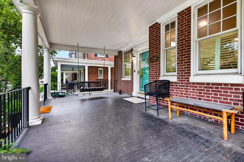 1110 BROOM STREET Wilmington, DE 19806