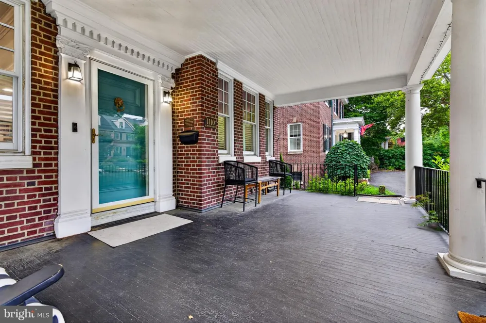 1110 BROOM STREET Wilmington, DE 19806