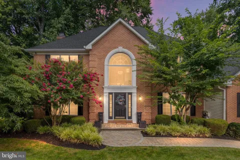 14 STONEBRIDGE DRIVE