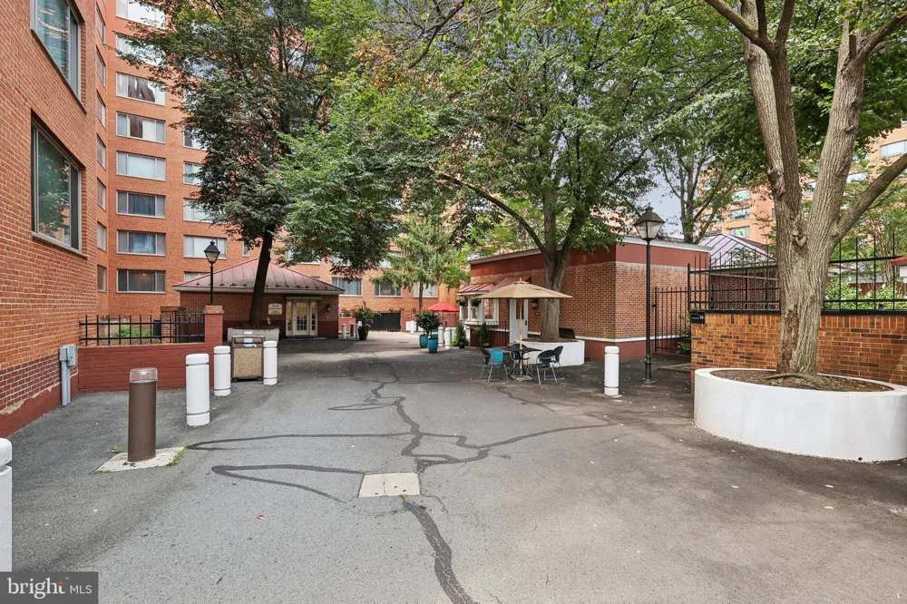 1021 ARLINGTON BOULEVARD #1138 Arlington, VA 22209