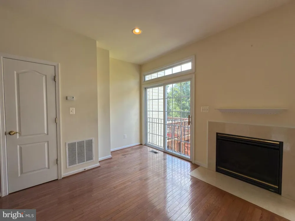21929 BAYARD TERRACE Broadlands, VA 20148
