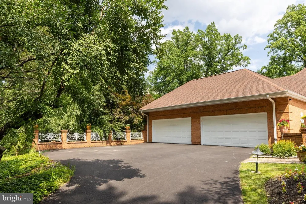 1733 STOCTON ROAD Meadowbrook, PA 19046