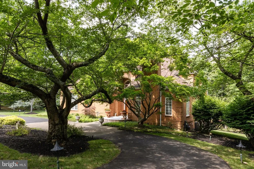 1733 STOCTON ROAD Meadowbrook, PA 19046