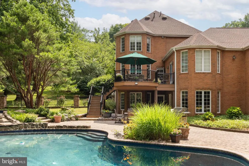 1733 STOCTON ROAD Meadowbrook, PA 19046