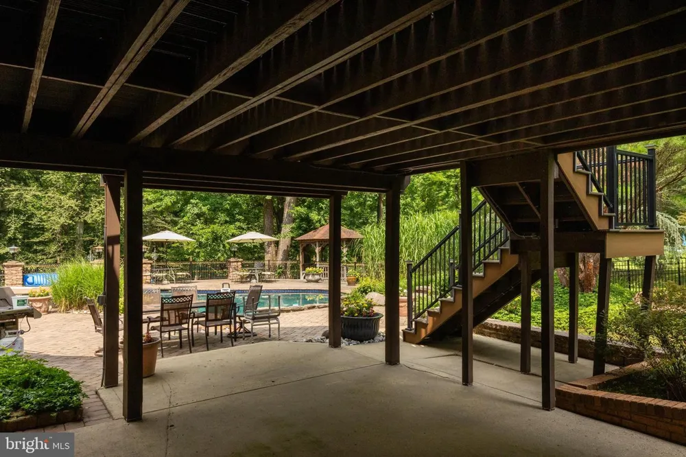 1733 STOCTON ROAD Meadowbrook, PA 19046