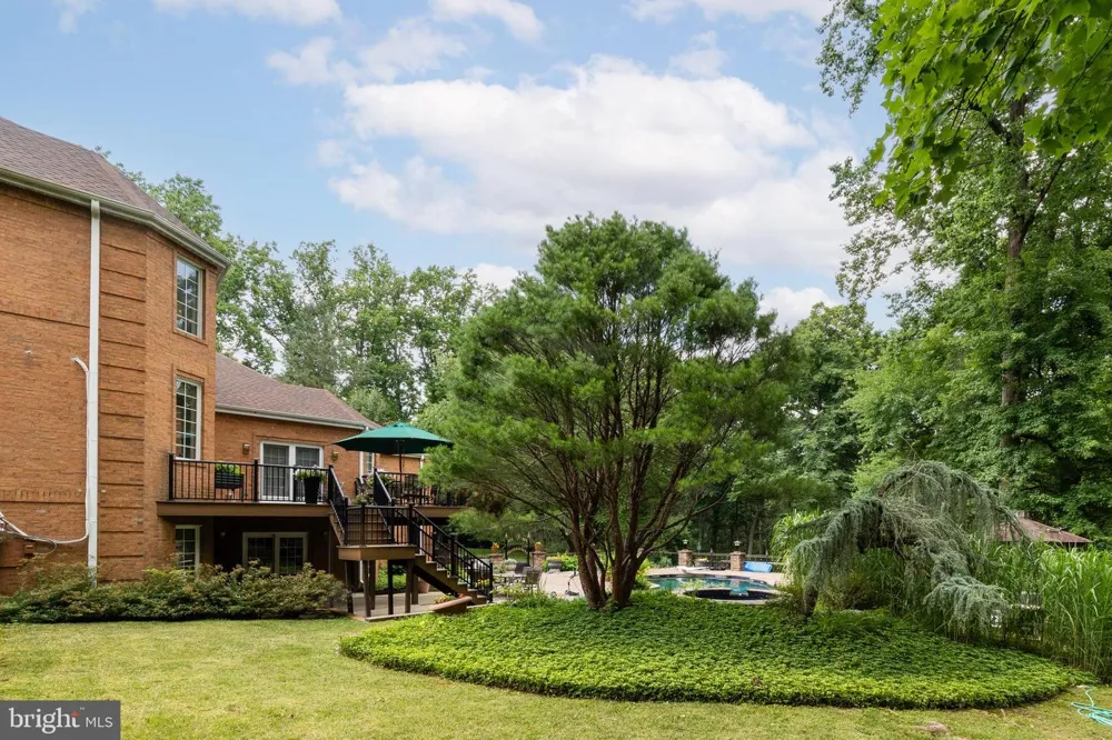 1733 STOCTON ROAD Meadowbrook, PA 19046