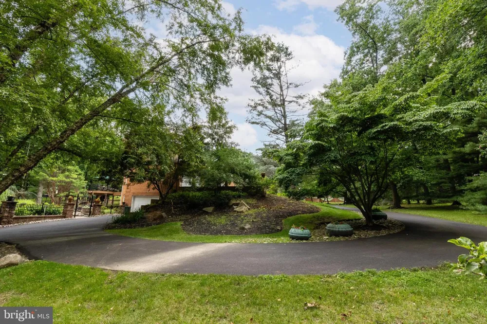 1733 STOCTON ROAD Meadowbrook, PA 19046