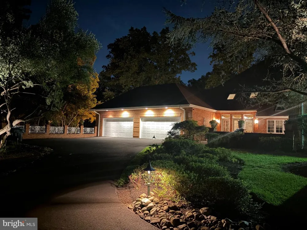 1733 STOCTON ROAD Meadowbrook, PA 19046