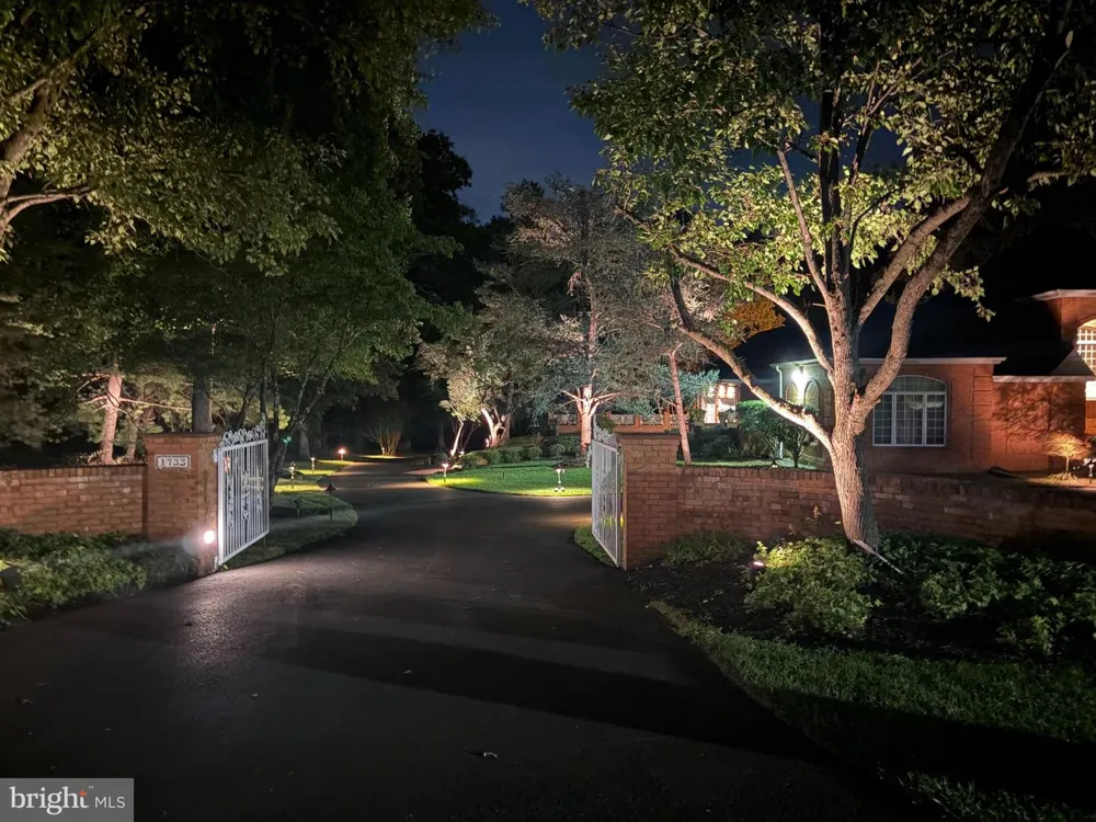 1733 STOCTON ROAD Meadowbrook, PA 19046