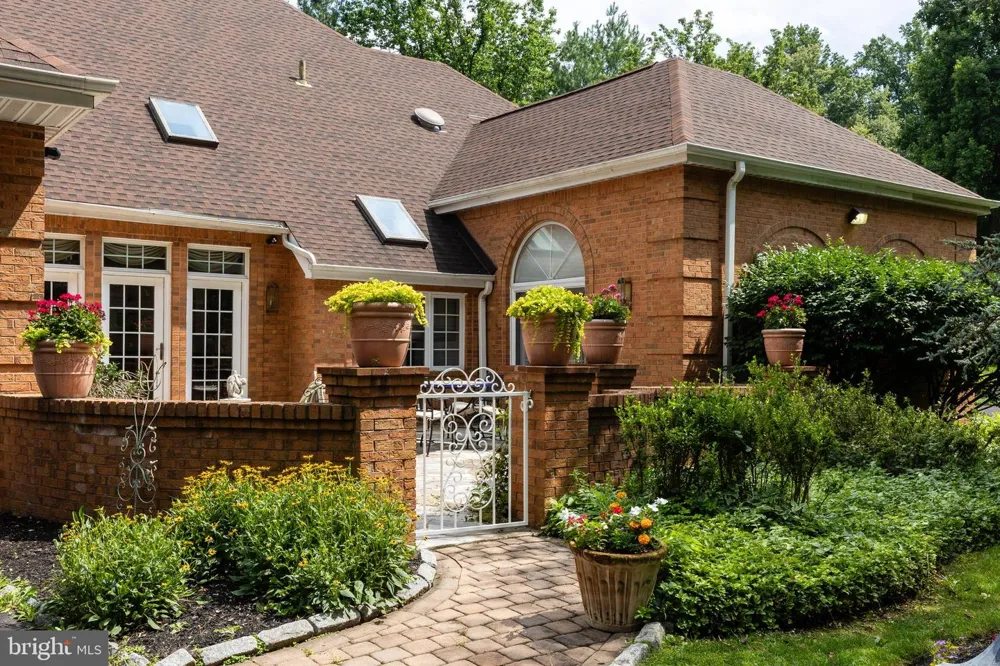 1733 STOCTON ROAD Meadowbrook, PA 19046