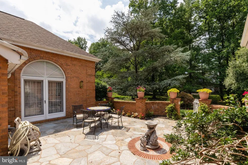 1733 STOCTON ROAD Meadowbrook, PA 19046