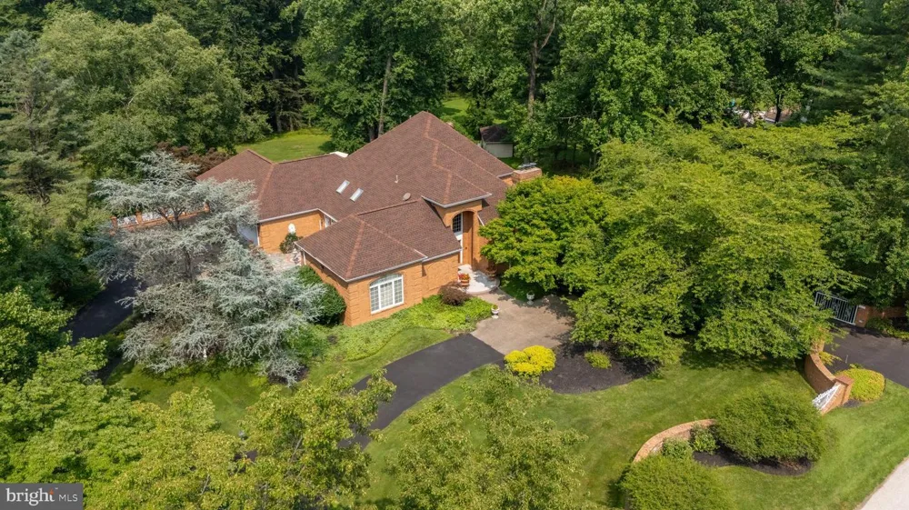 1733 STOCTON ROAD Meadowbrook, PA 19046