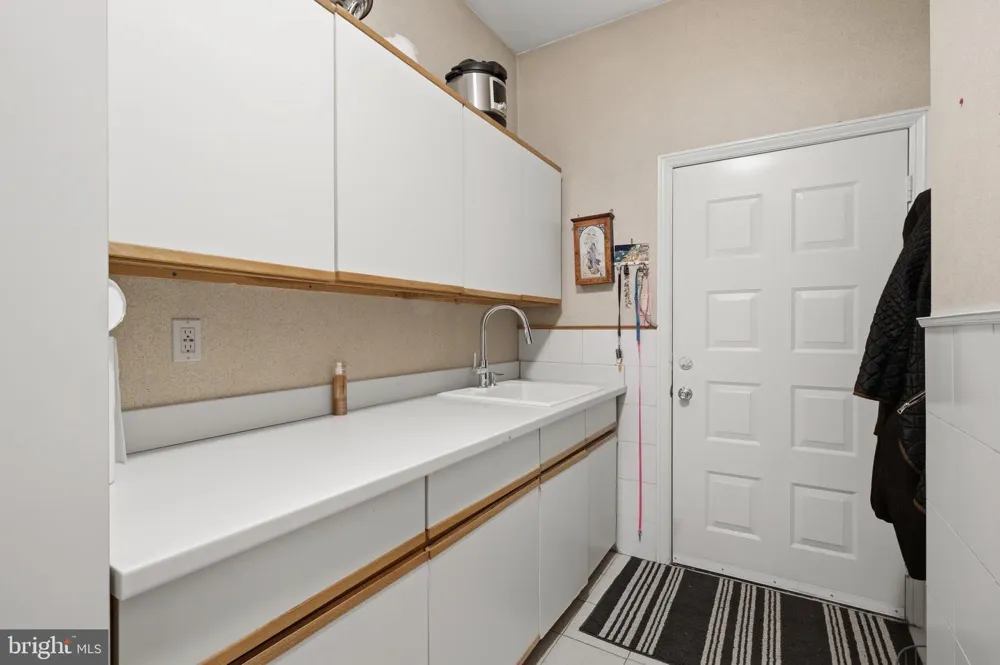 1733 STOCTON ROAD Meadowbrook, PA 19046