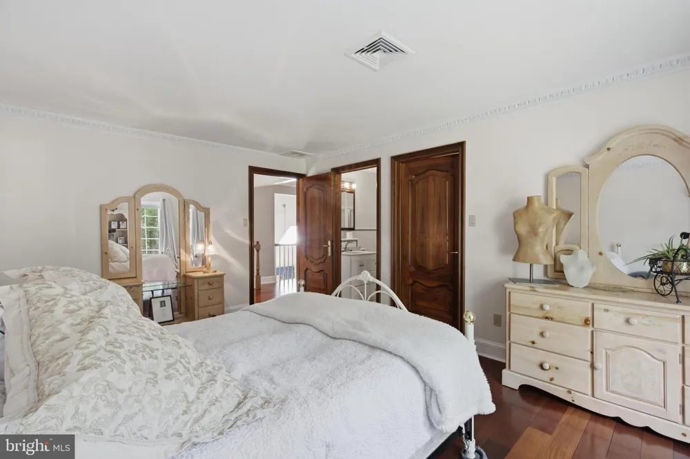 1733 STOCTON ROAD Meadowbrook, PA 19046