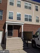 35 CREEKSIDE WAY