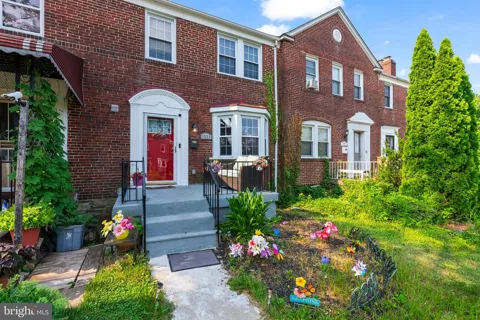 1523 LOCHWOOD ROAD