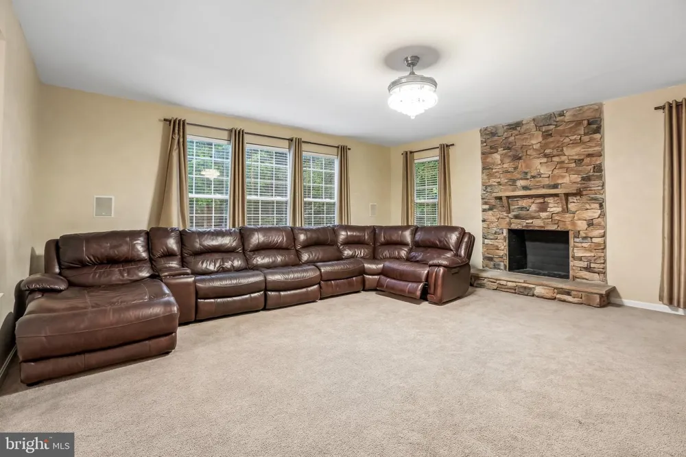 2202 SIENA WAY Woodstock, MD 21163