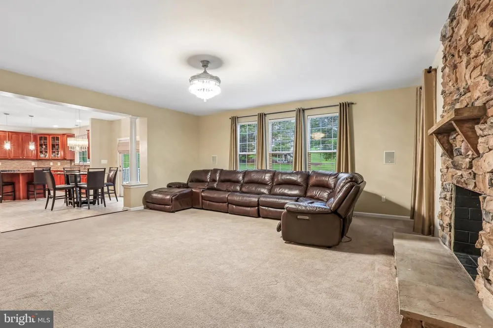 2202 SIENA WAY Woodstock, MD 21163