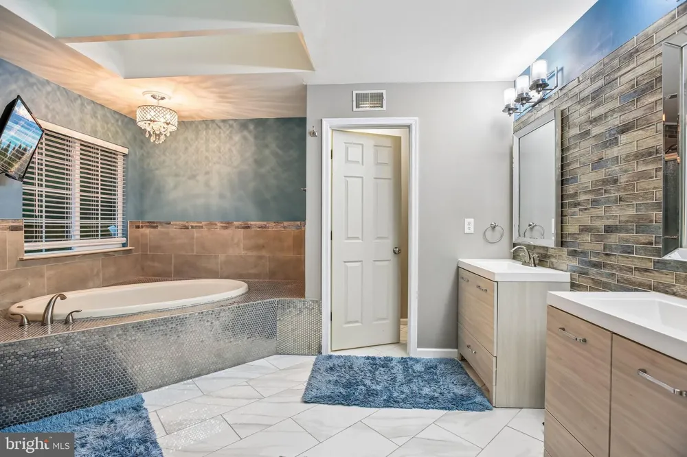 2202 SIENA WAY Woodstock, MD 21163