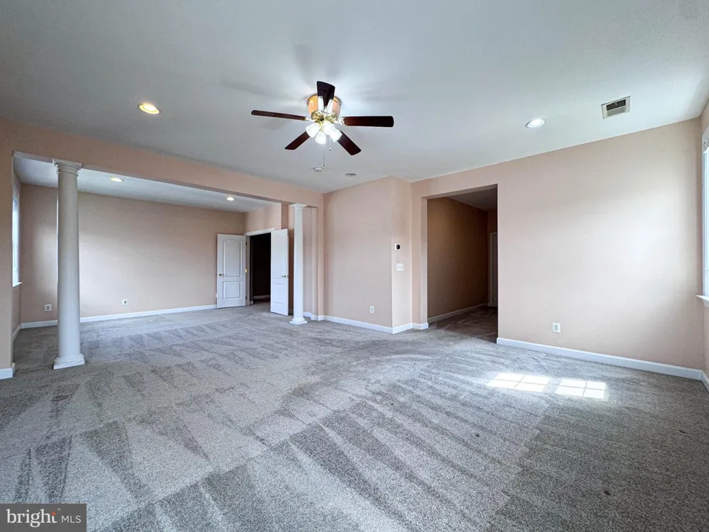 22827 OAKGROVE ROAD Sterling, VA 20166