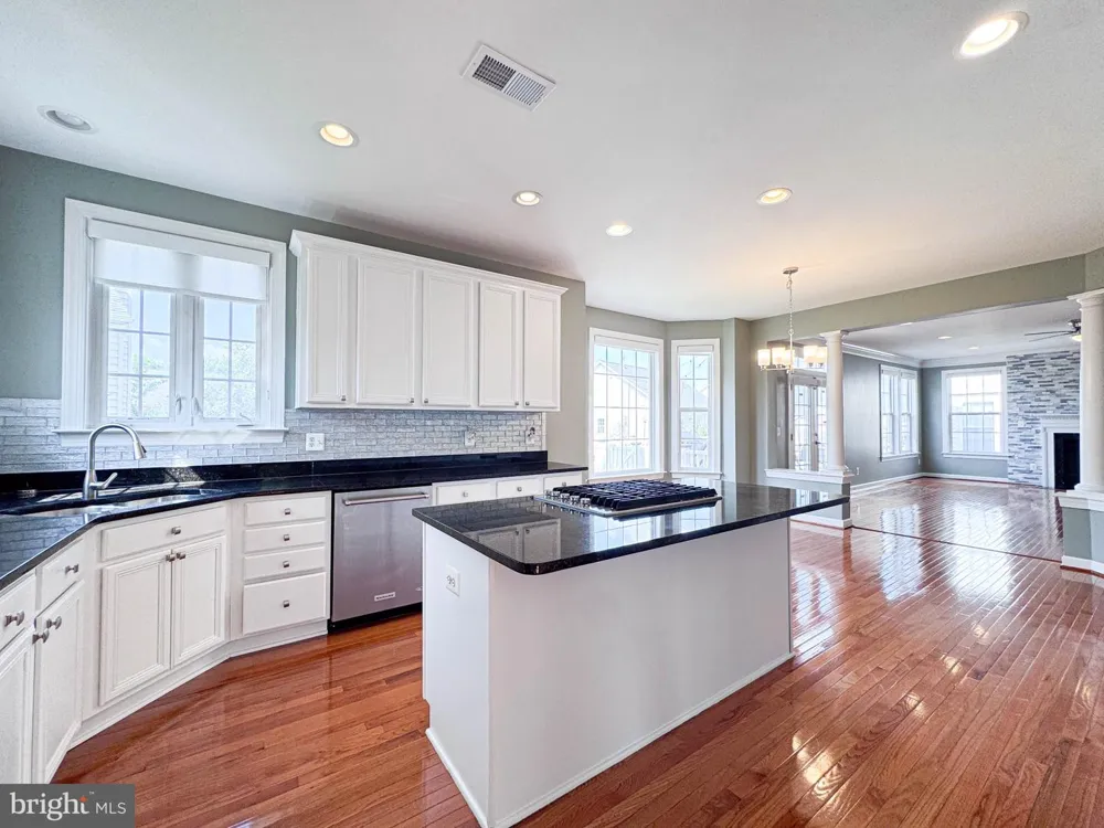 22827 OAKGROVE ROAD Sterling, VA 20166