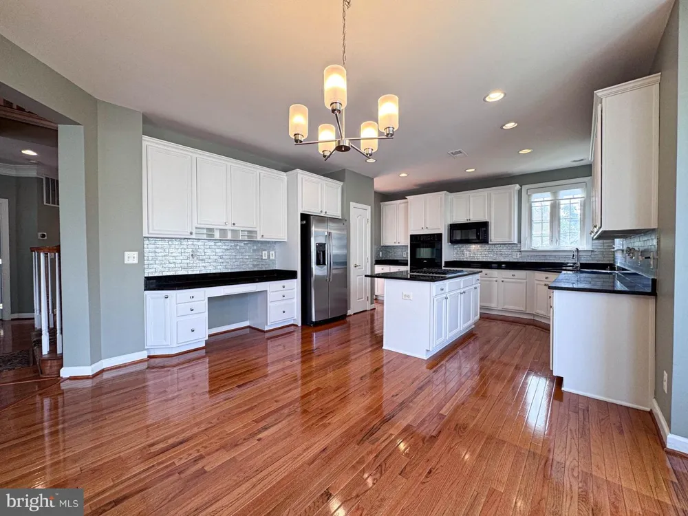 22827 OAKGROVE ROAD Sterling, VA 20166