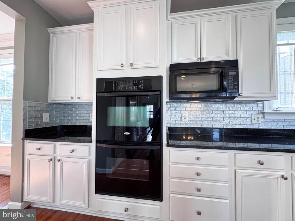 22827 OAKGROVE ROAD Sterling, VA 20166