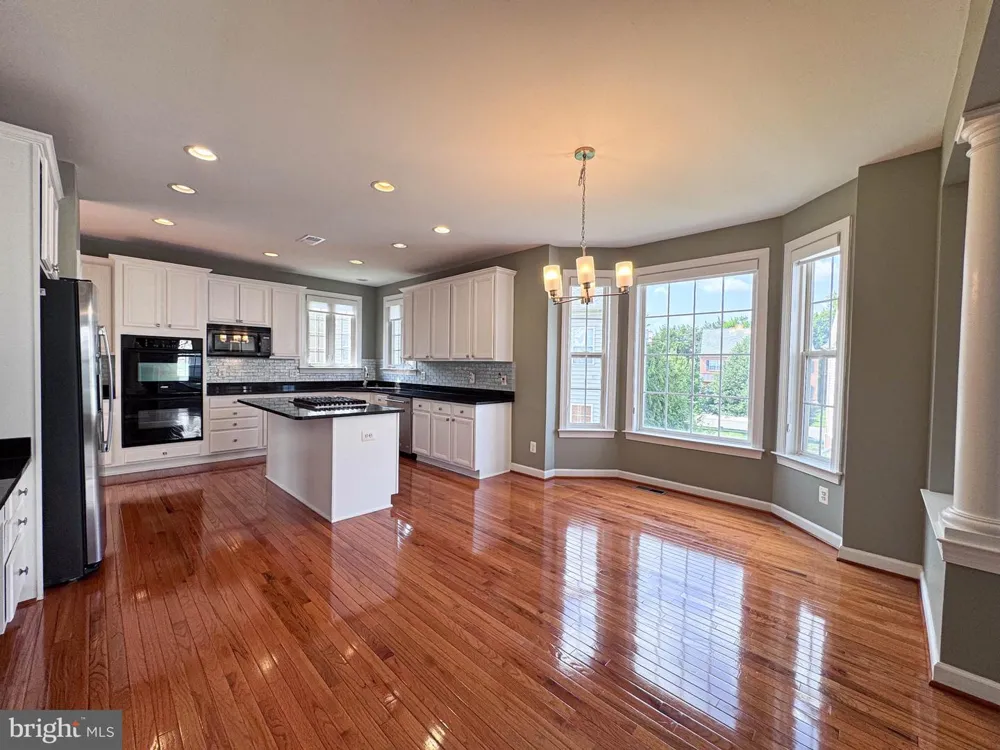 22827 OAKGROVE ROAD Sterling, VA 20166