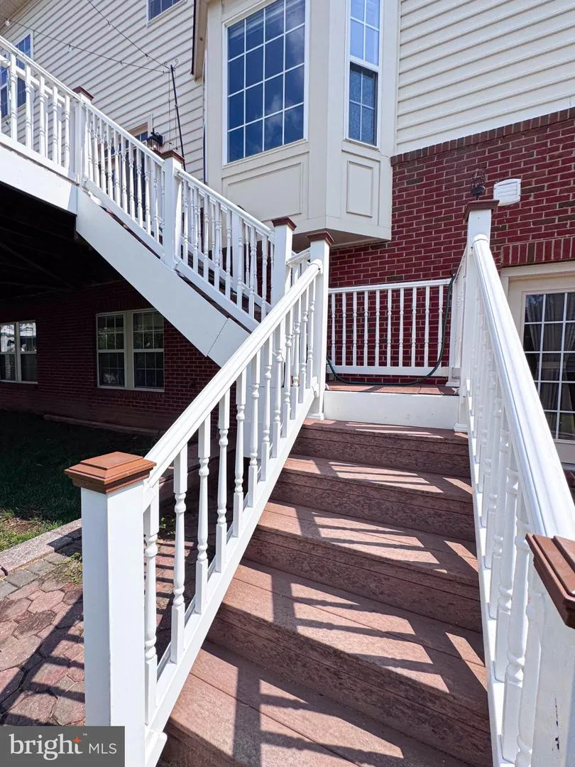 22827 OAKGROVE ROAD Sterling, VA 20166
