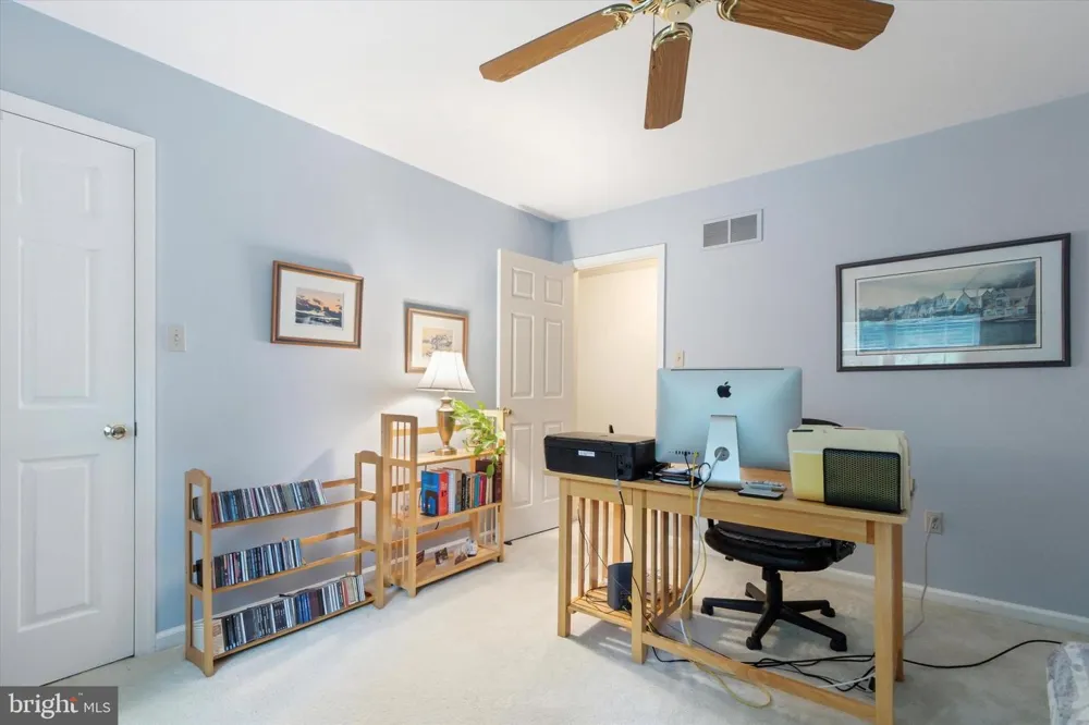 21 KERRY LANE Malvern, PA 19355