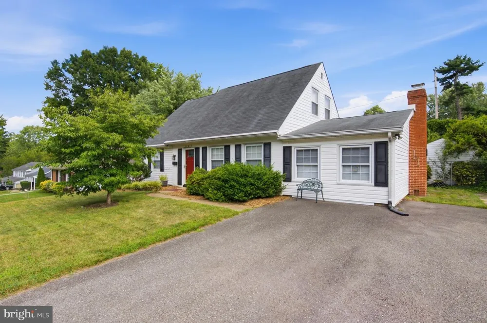 12413 SEABURY LANE Bowie, MD 20715
