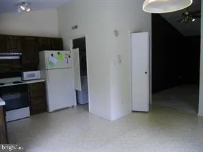 15825 PERKINS LANE Bowie, MD 20716