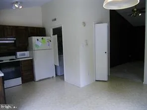 15825 PERKINS LANE Bowie, MD 20716