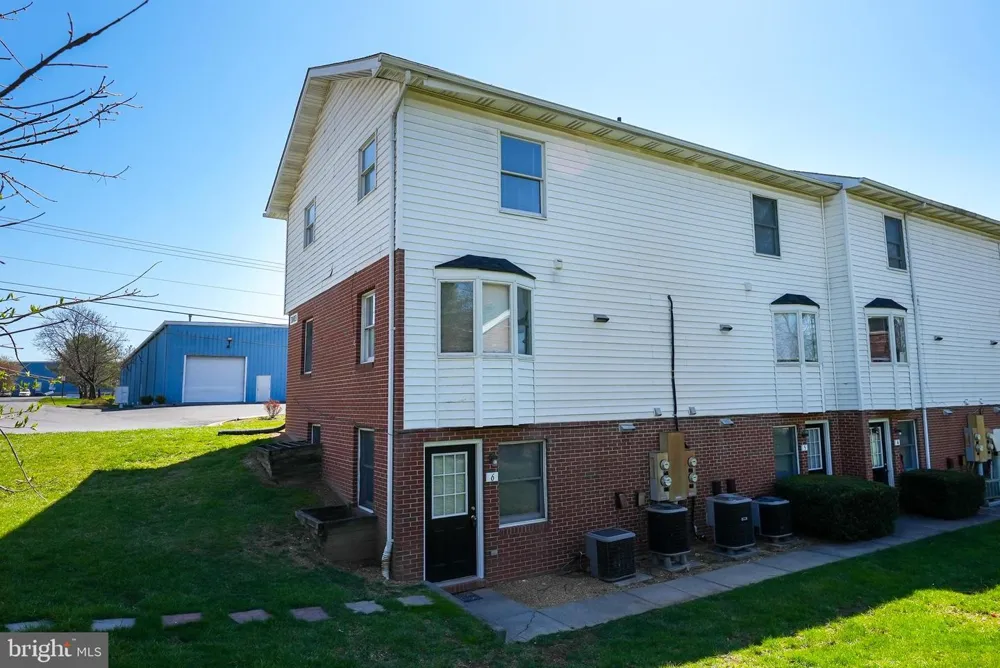 3103 SHAWNEE DRIVE #1 Winchester, VA 22601