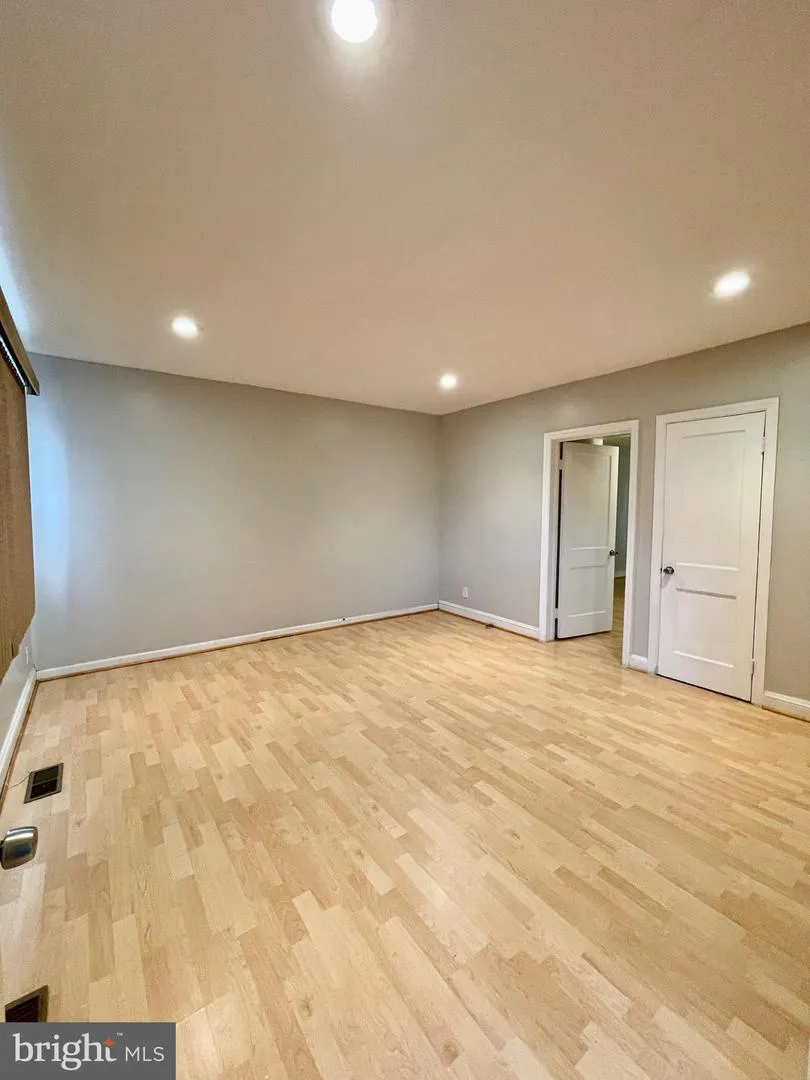 2914 CLEARVIEW AVENUE #1 Baltimore, MD 21234