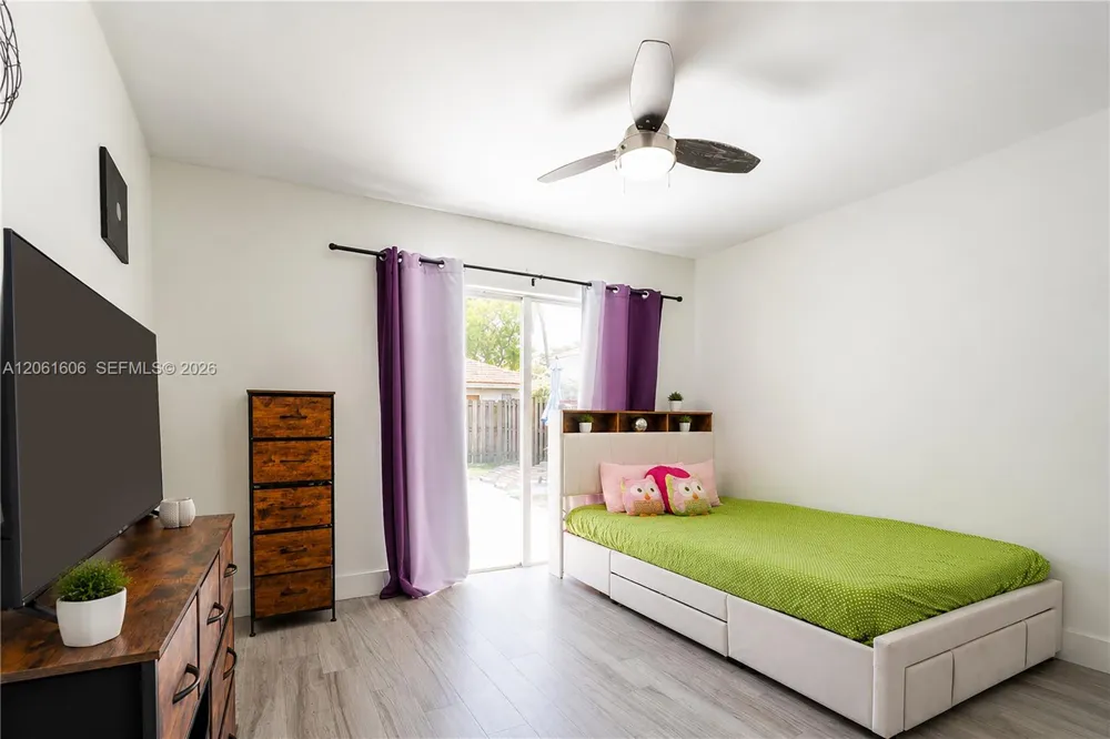 9002 SW 212th Ter Cutler Bay, FL 33189
