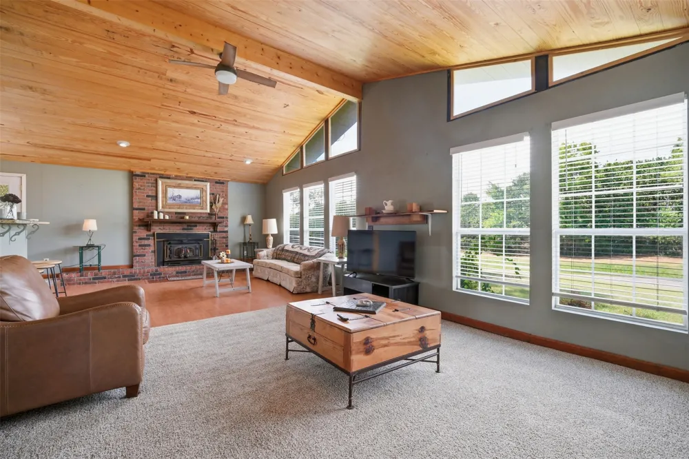 2025 Chilcoat Sulphur, OK 73086