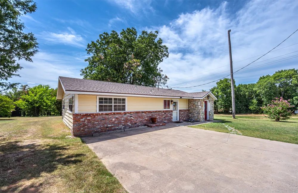 2025 Chilcoat Sulphur, OK 73086