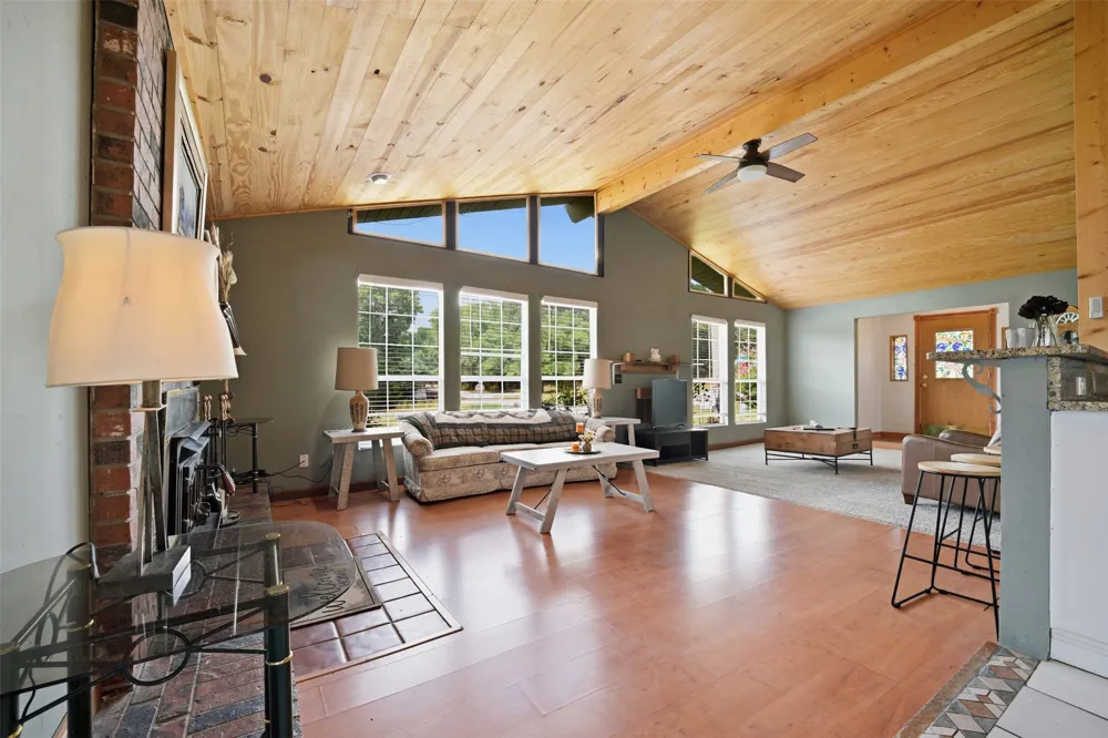 2025 Chilcoat Sulphur, OK 73086